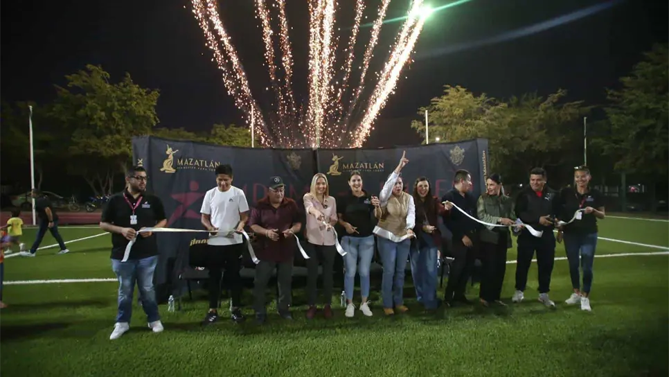Decenas de personas acudieron a la inauguración. (FOTO: Mayhan Barraza).