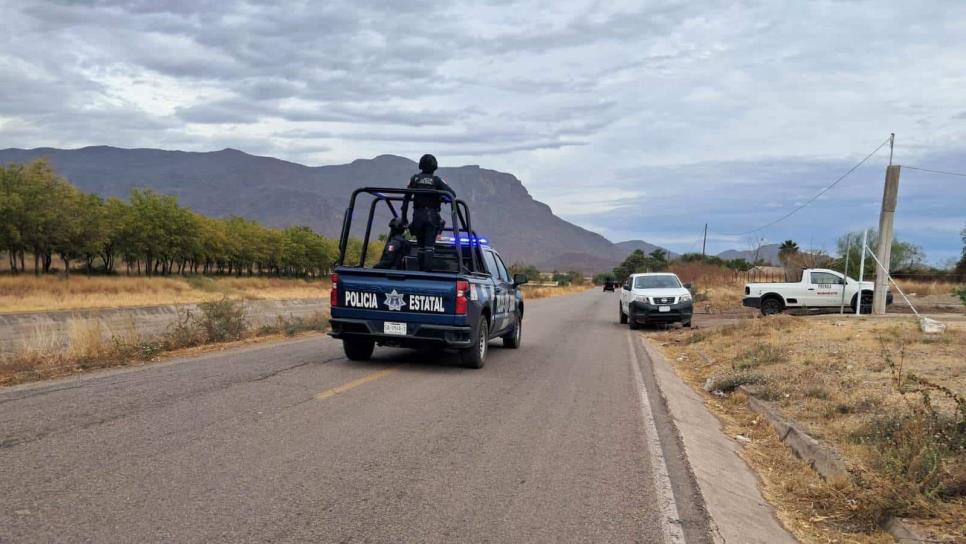 Sujetos armados despojan una camioneta de la CFE en Culiacancito