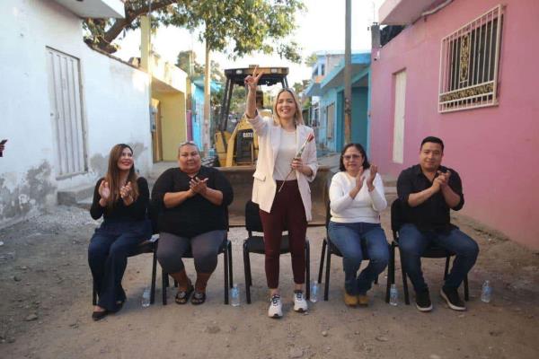 Mazatlán en Marcha: Inicia pavimentación en la colonia Bahías de Mazatlán 