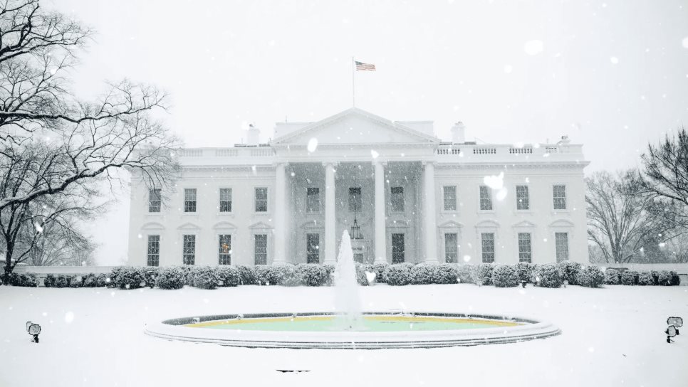 Melania Trump anuncia que reanudarán visitas a la Casa Blanca