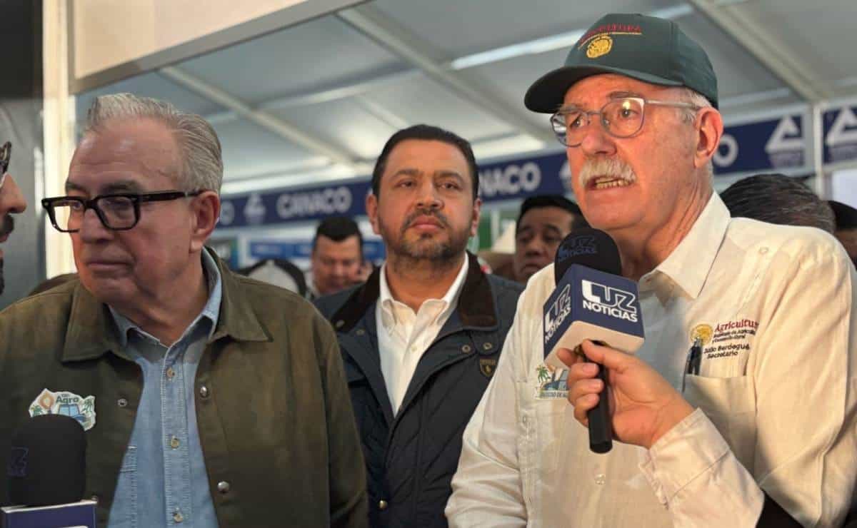 FOTO: Vengo a felicitar a los productores por su aporte a la nación: Julio Berdegué en la ExpoAgro Sinaloa 2025