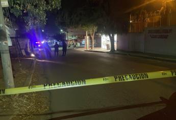 Asesinan a balazos a un motociclista afuera de una tienda en la Lázaro Cárdenas, Culiacán