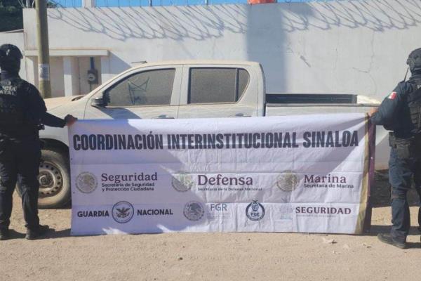 Recuperan camioneta robada en la sindicatura de Villa Juárez, en Navolato