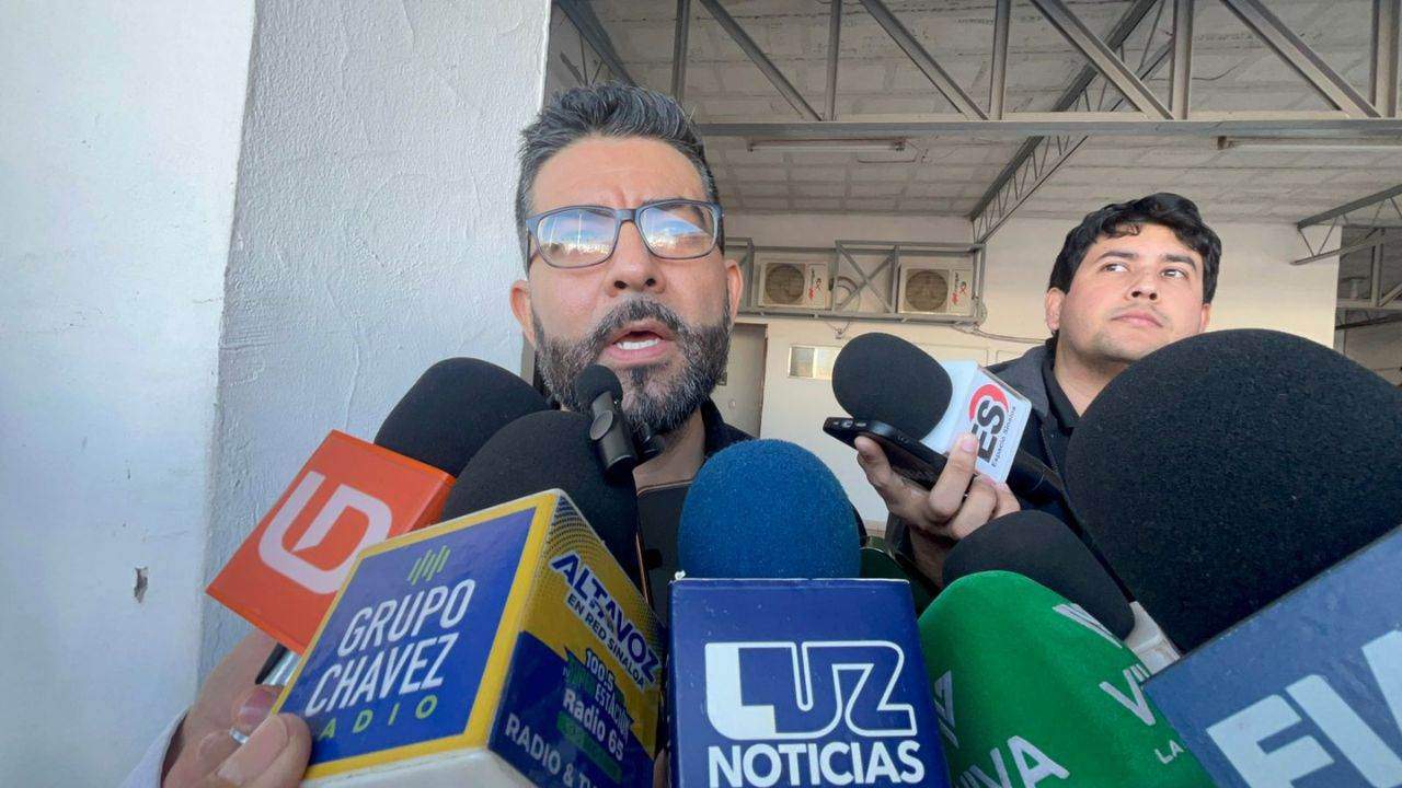 Aguayo Roacho agregó que la audiencia continuará el próximo miércoles 19 de febrero en la sala sede regional de Justicia Penal Acusatoria y Oral Norte en Goros II, Ahome, donde se definirá el delito y sentencia