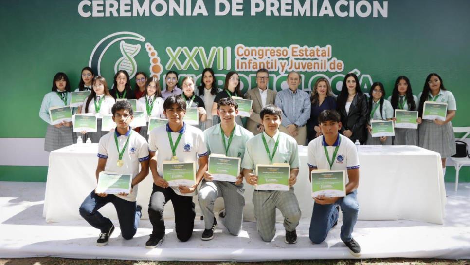 Triunfan alumnos de COBAES en el XXVII Congreso Estatal Infantil y Juvenil de Microbiología