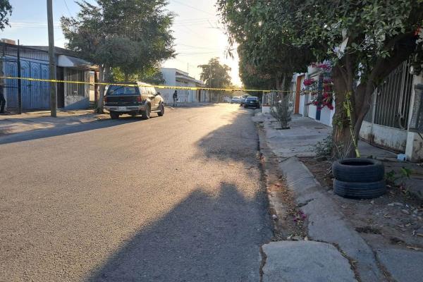 Atentado en Nueva Galicia dejo como saldo dos levantados y un carro baleado