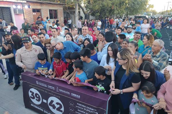 Rocha Moya y Gámez Mendívil entregan 4 calles pavimentadas en Culiacancito