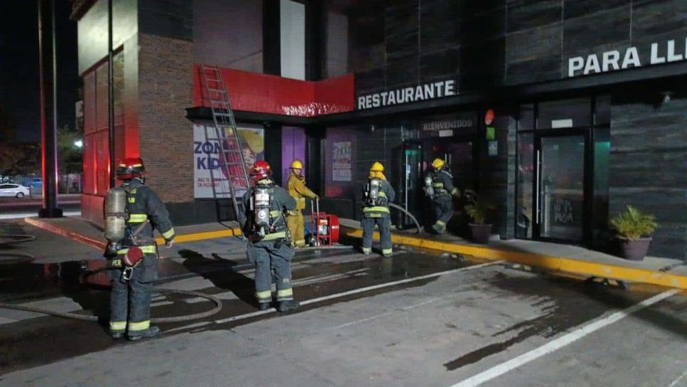 Conato de incendio moviliza a bomberos a una pizzería en el sector Tres Ríos de Culiacán