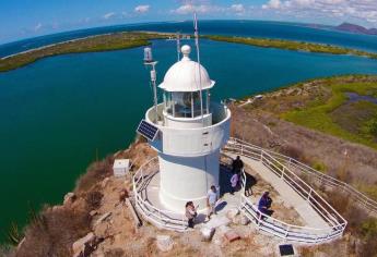 Faro del Cerro Partido, una de las bellezas de la bahía de Topolobampo | FOTOS