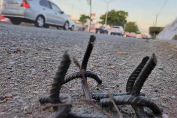 Arrojan "ponchallantas" en La Palma, Navolato; hay varias unidades afectadas