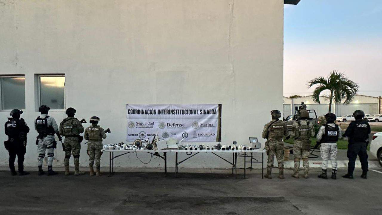 Indicó que en total, en esta fecha se retiraron 83 cámaras de videovigilancia y 6 equipos Access Point