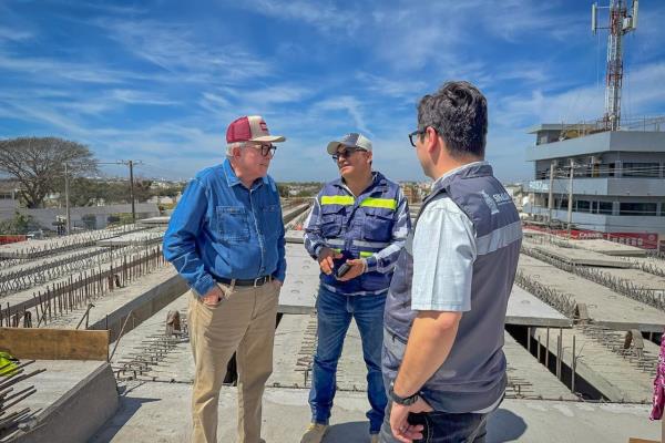 Supervisa gobernador Rocha Moya obra de movilidad en Mazatlán