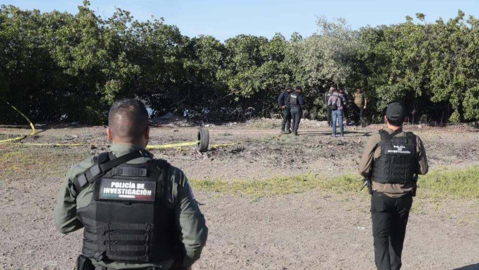 Localizan cuerpo flotando en marisma y restos óseos en baldío este jueves en Mazatlán