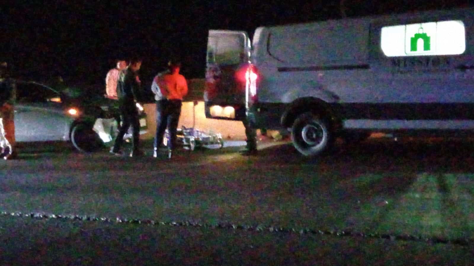 El cuerpo quedó tendido en medio de la carretera. (FOTO: Luz Noticias).