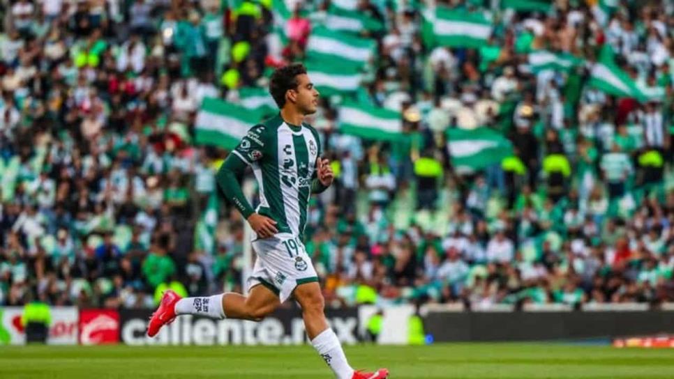 Culiacanense Ronaldo Rubio debuta en primera división con Santos Laguna