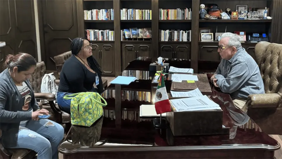 FOTO: Reunión con el grupo de buscadoras.