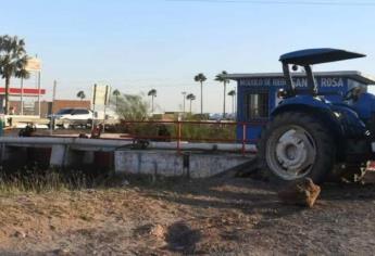 Bombas charqueras acaban con el agua del canal Lateral 18 en Los Mochis