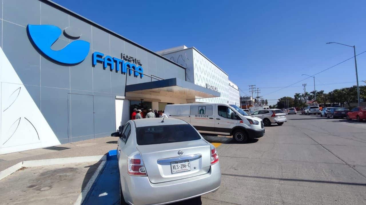 Al confirmarse el fallecimiento del guasavense derivado de este accidente, acudieron elementos de la Policía de Investigación de la Vicefiscalía de la Zona Norte para dar fe del deceso e iniciar la correspondiente carpeta de investigación