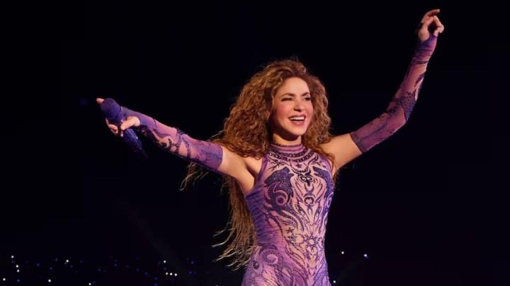 Shakira regalará en México monedas conmemorativas por su gira ´Las Mujeres Ya No Lloran´