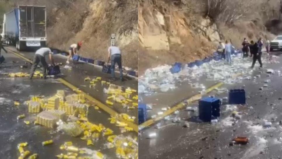 ¡Se le ladea la carga! Volcadura de tráiler con cerveza provoca caos vial y rapiña en la carretera Malpica-Concordia