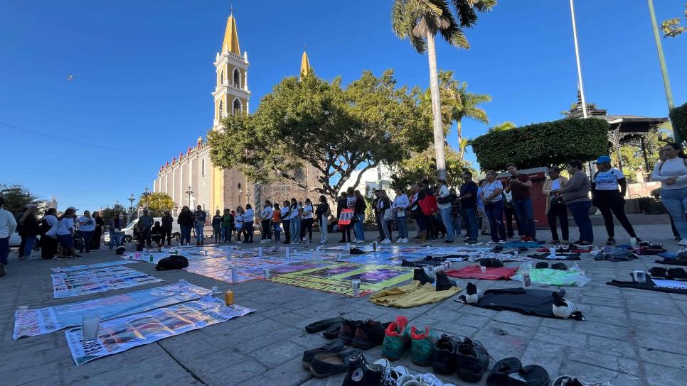 Invadidos por la tristeza y esperanza, familias de Mazatlán se suman al luto nacional #Teuchitlán Nunca Más