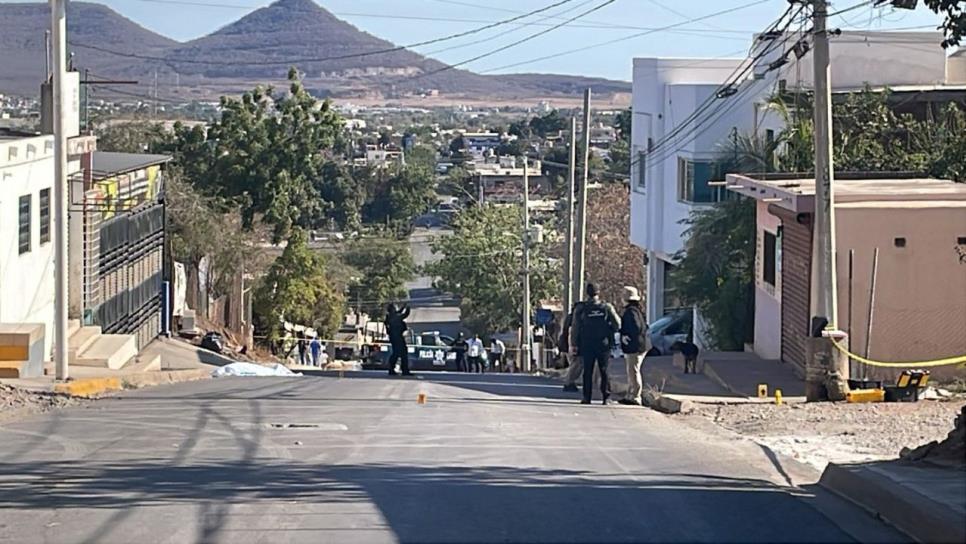 Hombre muere durante ataque a balazos en una residencia en la colonia Lázaro Cárdenas en Culiacán