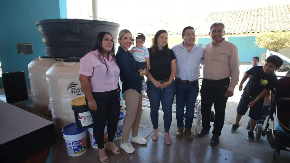 Este programa está uniendo al pueblo y al gobierno para que cada vez más personas y familias sean beneficiadas en la zona rural y urbana, esto al hacer entrega de 55 tinacos