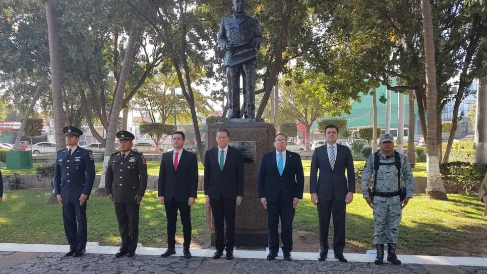 Autoridades civiles y militares conmemoran el 87 aniversario de la Expropiación Petrolera