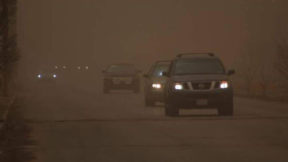 ¡Apocalíptico! Tormenta de arena cubre a Ciudad Juárez y se pinta de sepia | FOTOS