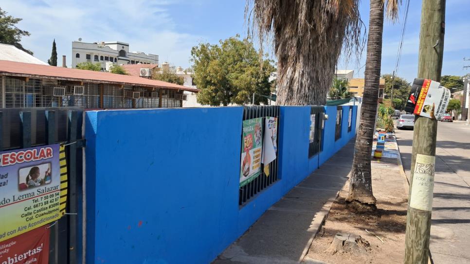 Gente armada afuera de un plantel de Las Quintas provocó la cancelación de clases