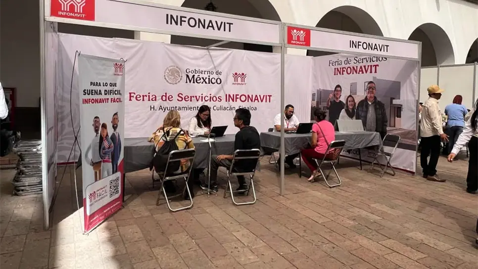 FOTO: Se celebra la Mega Feria de Servicios del Infonavit en Culiacán