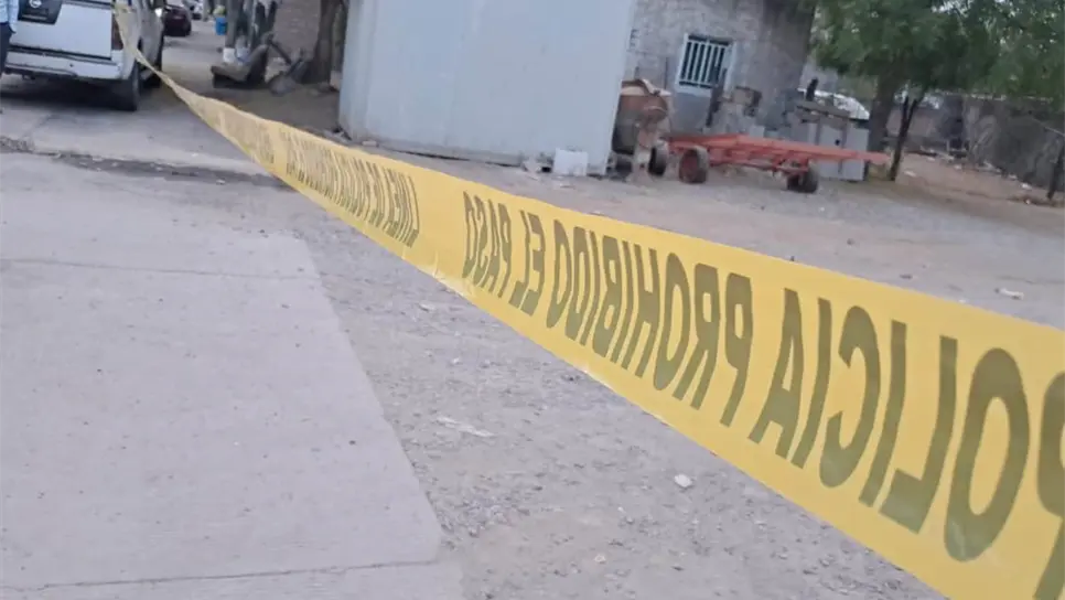 FOTO: Encuentran asesinado a un agente de la Fiscalía General del Estado en la colonia Los Huizaches en Culiacán