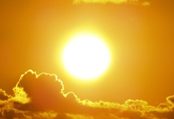 ¿Sientes que te quema el sol? Alertan por altos índices de rayos UV en Sinaloa