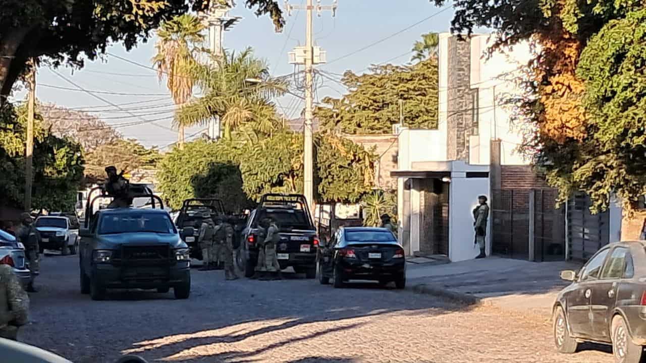 El lugar fue limitado para que el personal de la Fiscalía se hiciera cargo de los hechos