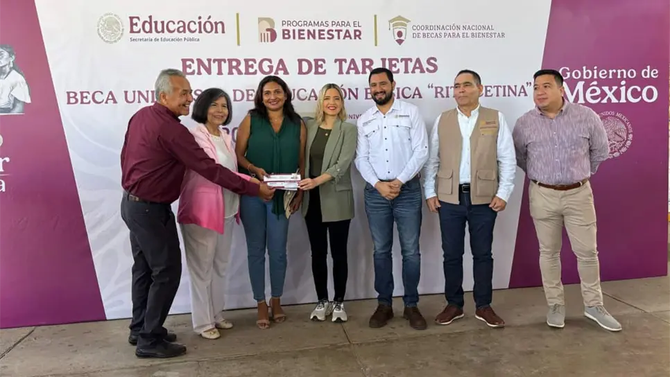 FOTO: Termina entrega de Becas Rita Cetina en Sinaloa; seguirán entregas de rezagos y apoyos para bachillerato