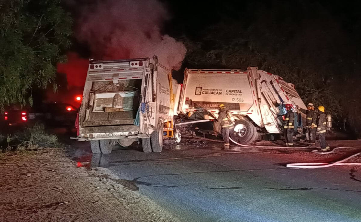 FOTO: Dos camiones recolectores de basura fueron incendiados en la avenida Álvaro Obregón, en Culiacán