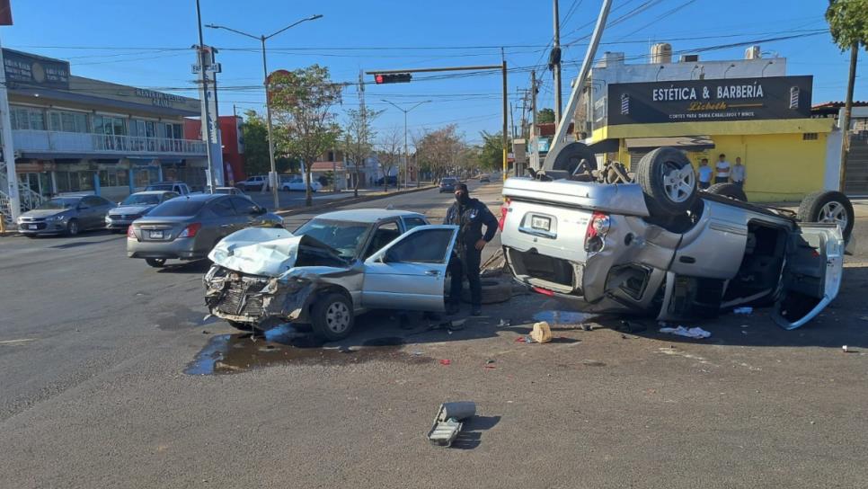 Dos mujeres y un menor resultan heridos en fuerte choque en la Guadalupe Victoria de Culiacán Dos mujeres y un menor resultan heridos en fuerte choque en la Guadalupe Victoria de Culiacán