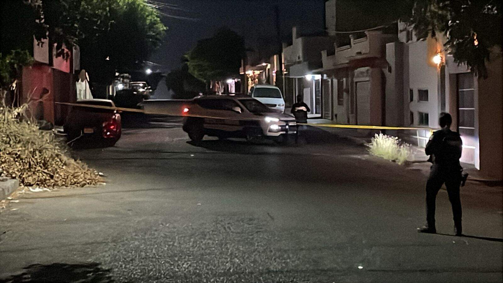 El cuerpo quedó afuera de un domicilio. (FOTO: Ángel Beltrán).