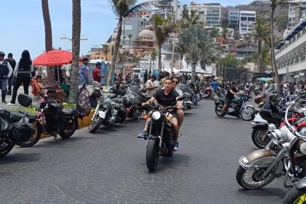 Inauguración de la Semana Internacional de la Moto en Mazatlán reúne a más de 20 mil personas