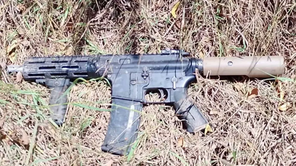 Dichos indicios fueron trasladados y puestos a disposición del Ministerio Público correspondiente para que continúe con las investigaciones que marca la ley