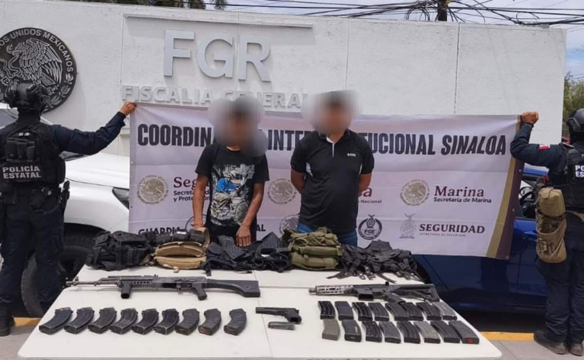Detienen en Navolato a dos personas con armas largas y equipo táctico