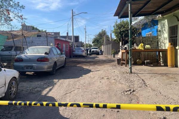 Matan a balazos a comandante de la Policía Municipal en la colonia La Arrocera, Navolato