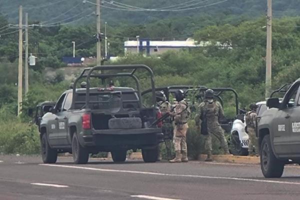 Reportan enfrentamiento en Tanques y Jacola al sur de Culiacán; Autoridades aseguran 4 vehículos