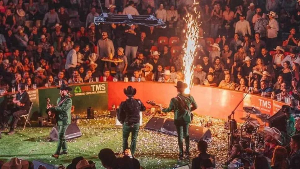 Los Alegres del Barranco vuelven a cantar corrido sobre el Cártel de Jalisco | VIDEO Los Alegres del Barranco vuelven a cantar corrido sobre el Cártel de Jalisco | VIDEO
