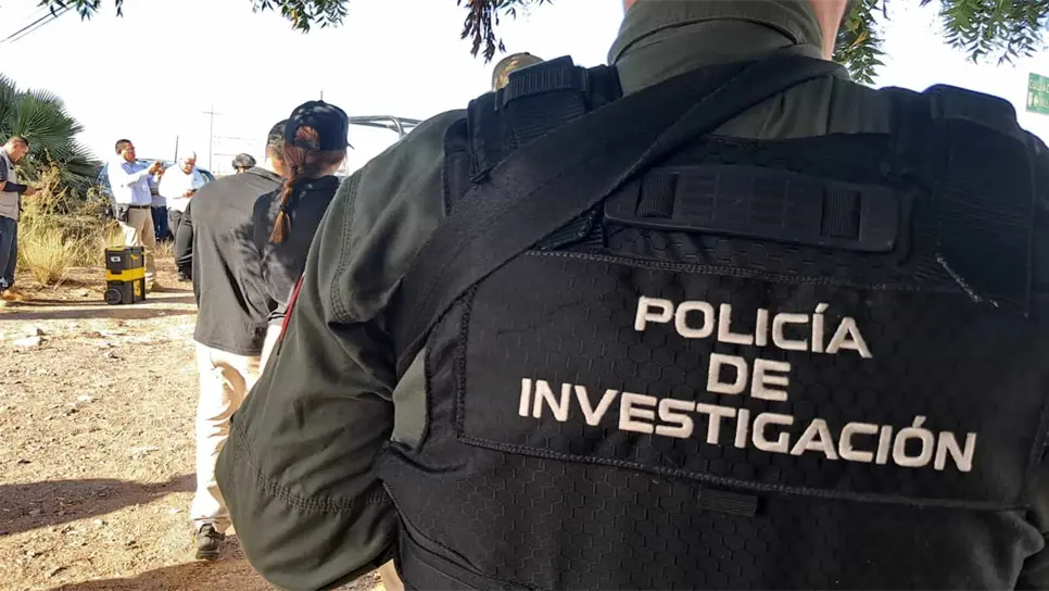 Elementos de la Fiscalía realizaron las diligencias en el lugar. (FOTO: Luis Ramírez).