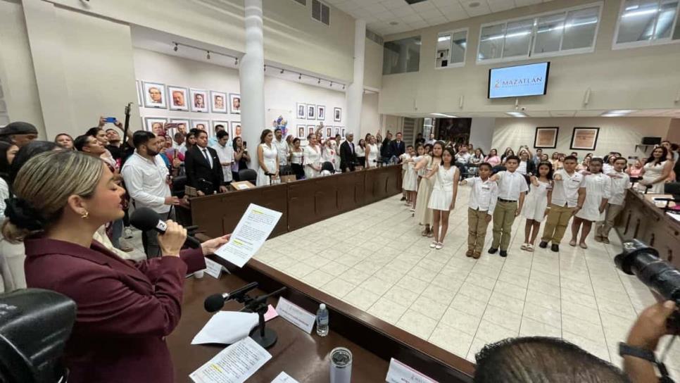 Día del Niño se conmemora en Mazatlán con toma de protesta del Cabildo Infantil Día del Niño se conmemora en Mazatlán con toma de protesta del Cabildo Infantil