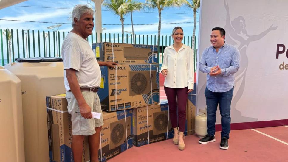 "Peso a peso del bienestar": Más de un millón de pesos en apoyos fueron entregados a familias mazatlecas "Peso a peso del bienestar": Más de un millón de pesos en apoyos fueron entregados a familias mazatlecas
