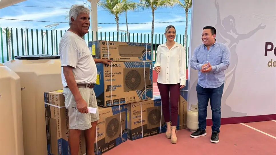 “Peso a peso del bienestar”: Más de un millón de pesos en apoyos fueron entregados a familias mazatlecas