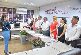 Rosa Margarita Velázquez rinde protesta como alcaldesa provisional de Ahome