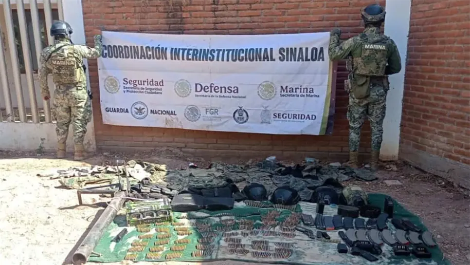 Además, miles de cartuchos también fueron asegurados. (FOTO: Cortesía).